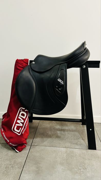Siodło skokowe CWD 2GS SE 25 czarne .