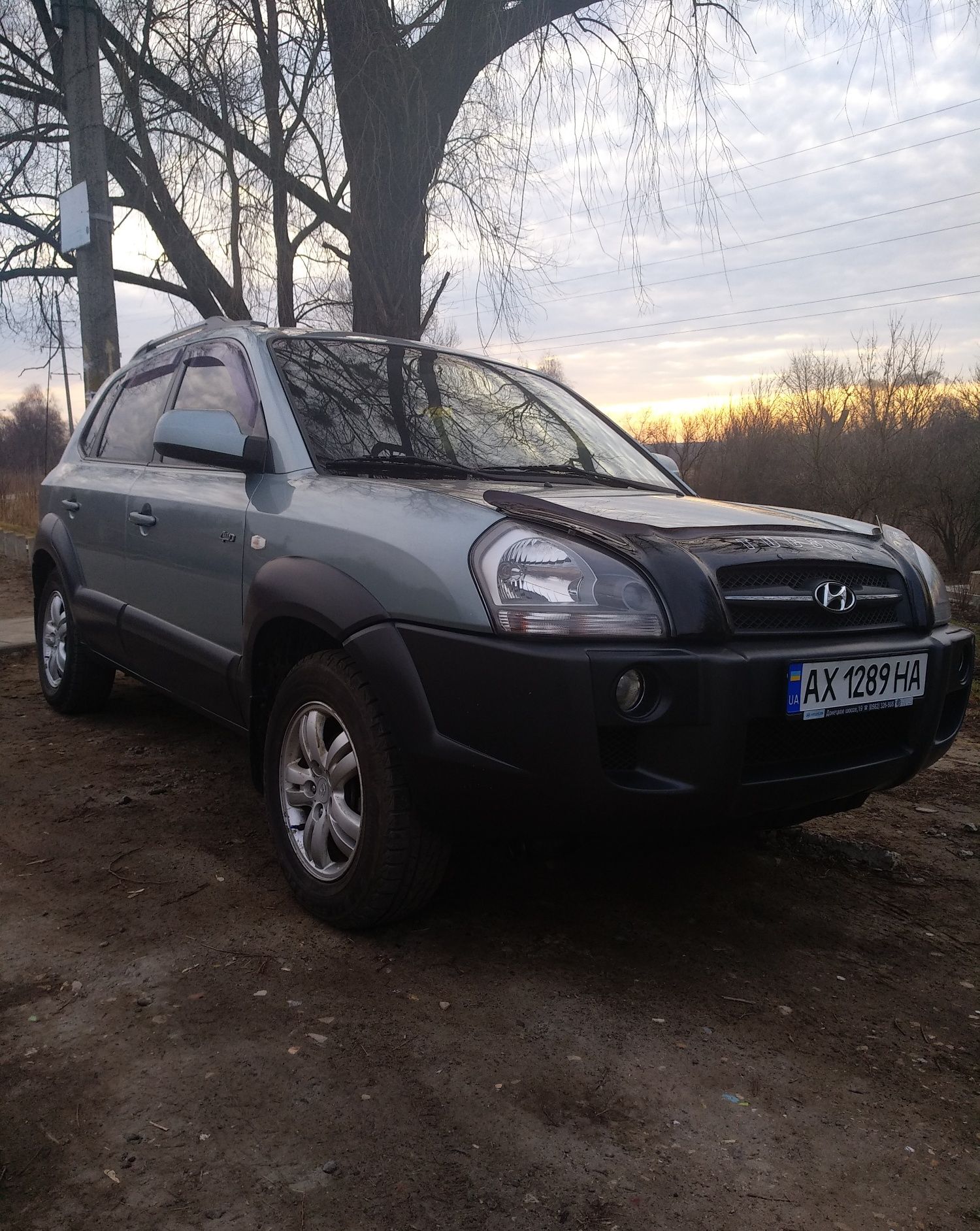 Hyundai Tucson 4wd oficial UA.