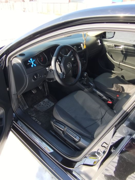 Продам  VOLKSWAGEN Джетта 6
