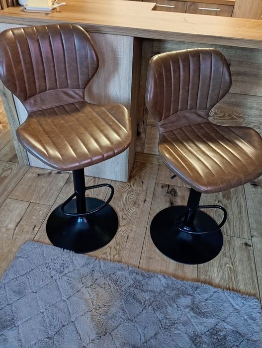 Stołki barowe nie używane stan bardzo dobry