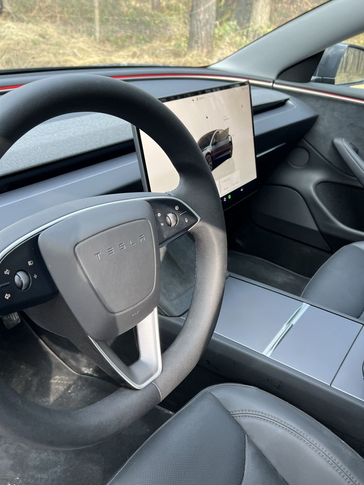 Прокат Tesla Highland, Model 3. Оренда під виплату