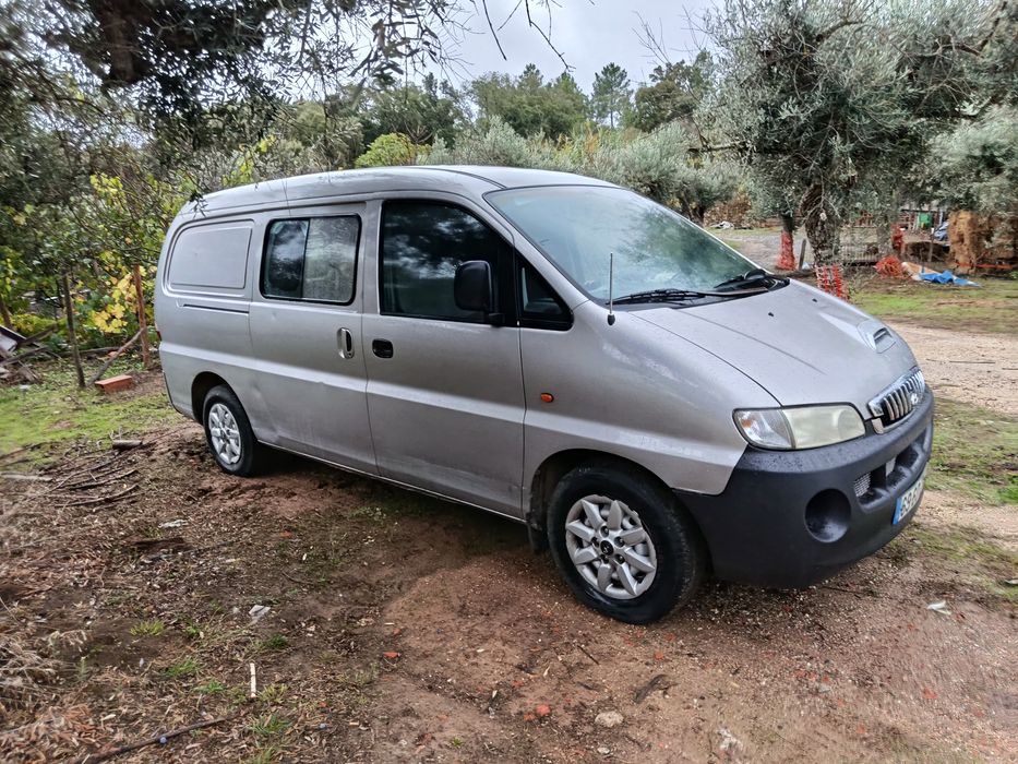 Hyundai h1  2.5 2004