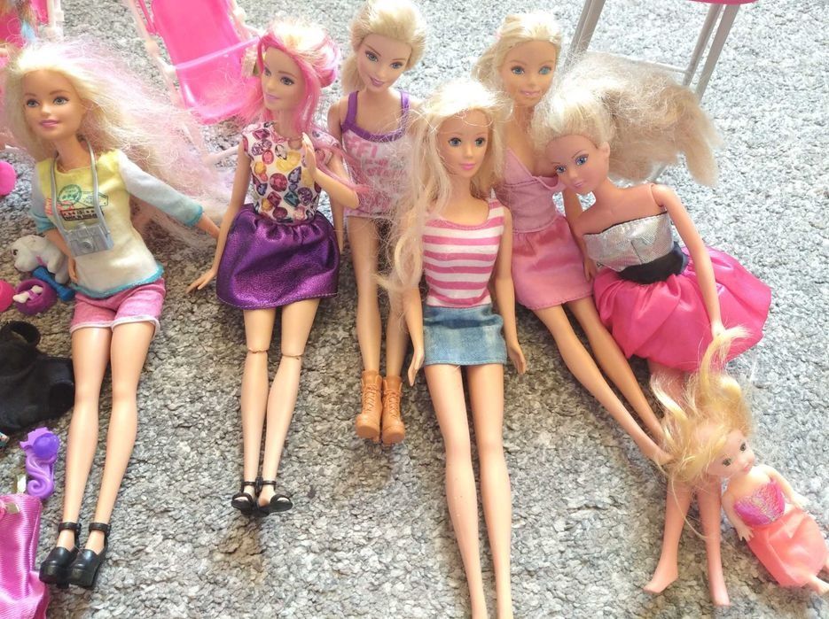 Lalki + akcesoria, gratis salon fryzjerski