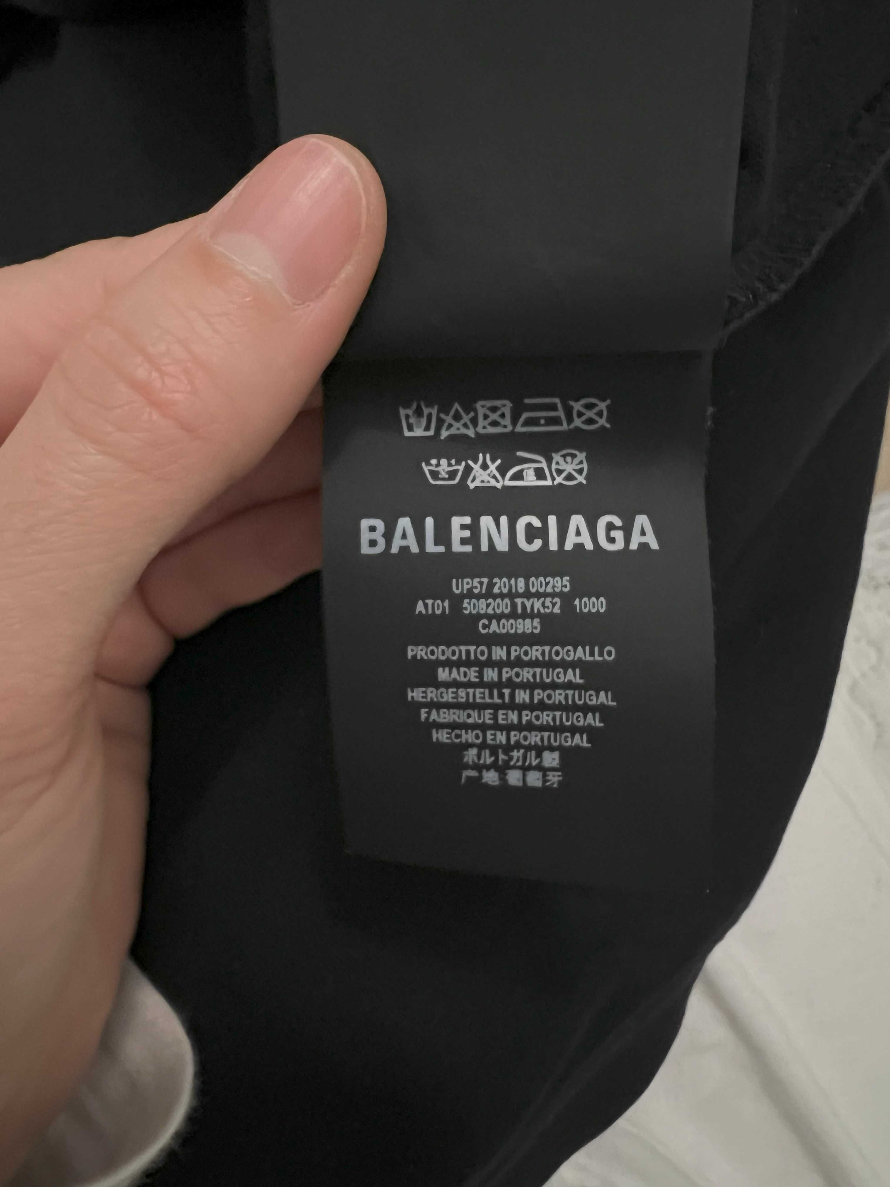 Оригінальна футболка Balenciaga чорна