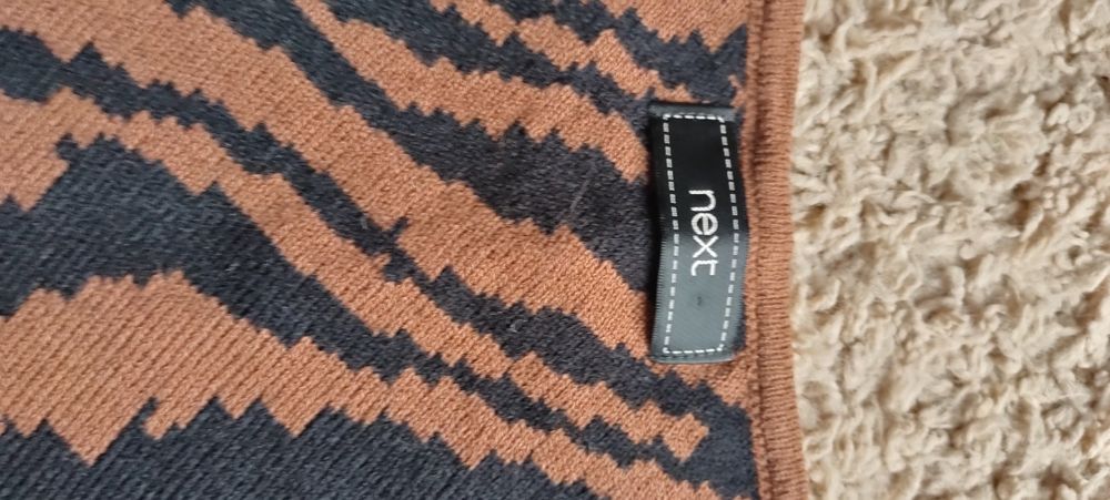 Красивая накидка пончо NEXT