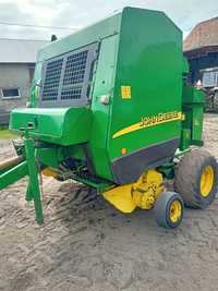 Prasa John Deere 572