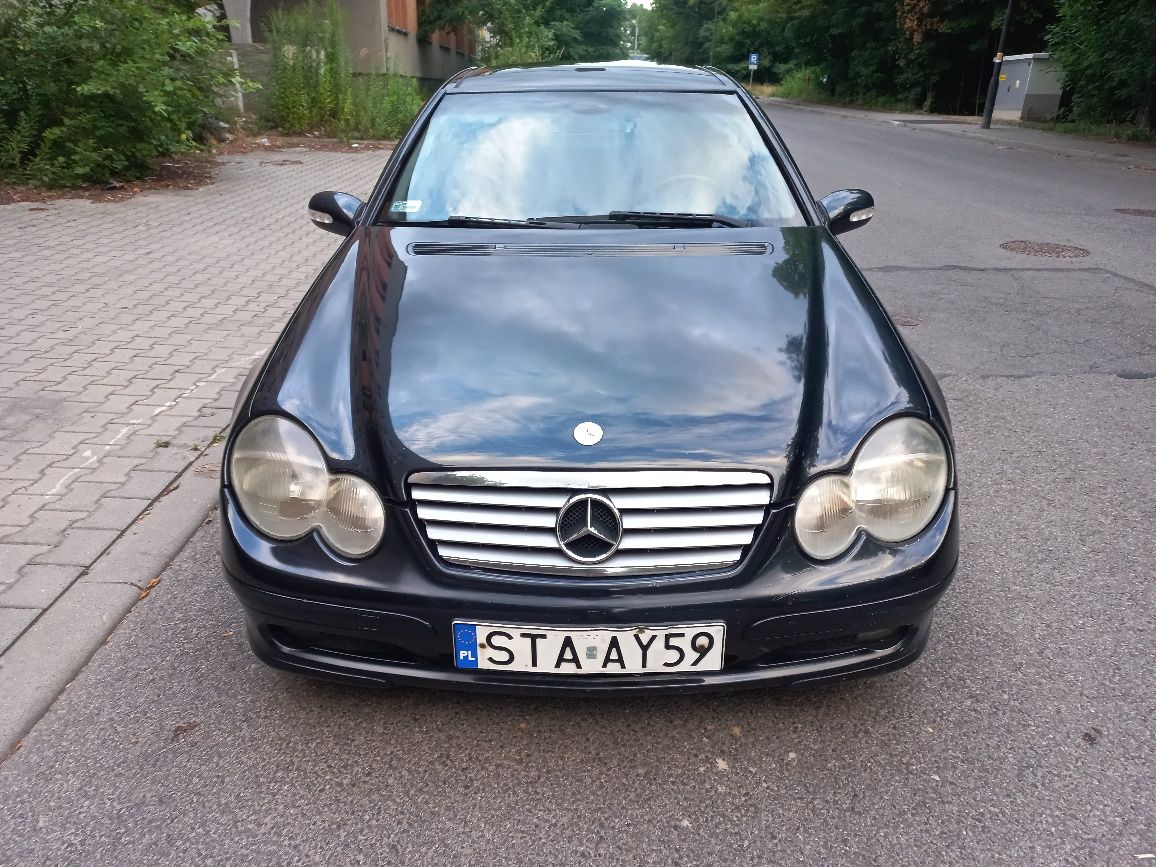 Mercedes C 220cdi sportcupe automat klima Panorama skóry!