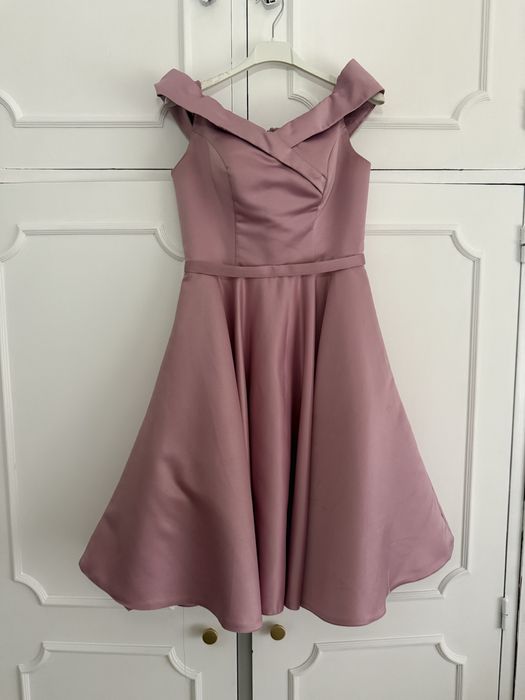 Vestido curto rosa (preço negociável)