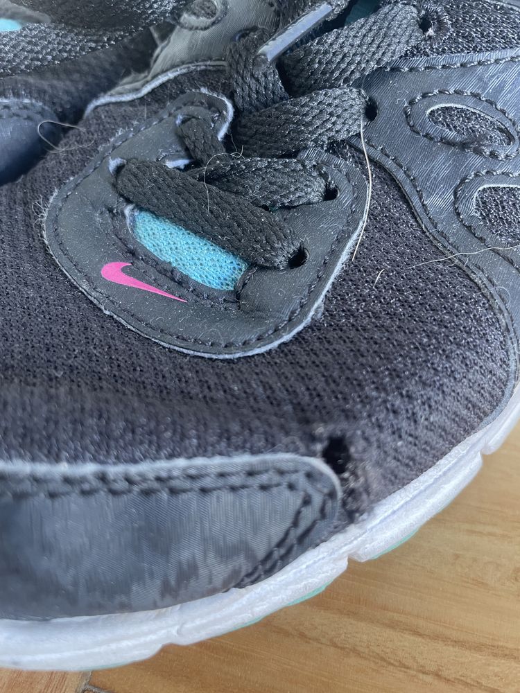 Sapatilhas Nike pretas