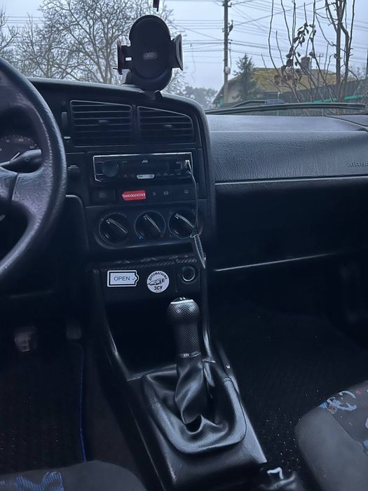 Wolksvagen Passat B4 1,8 моно інжектор