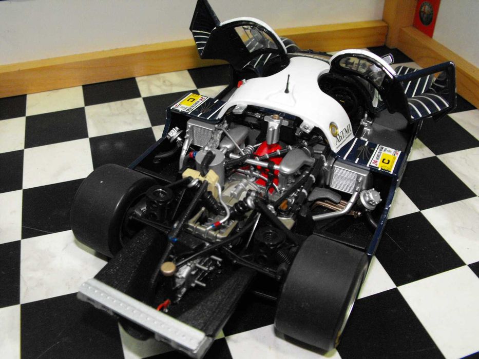 Porsche 956 Minichamps 1:18 Miniatura