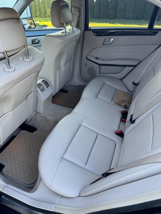 Mercedes Benz E250 CDI 4Matic Pakiet AMG