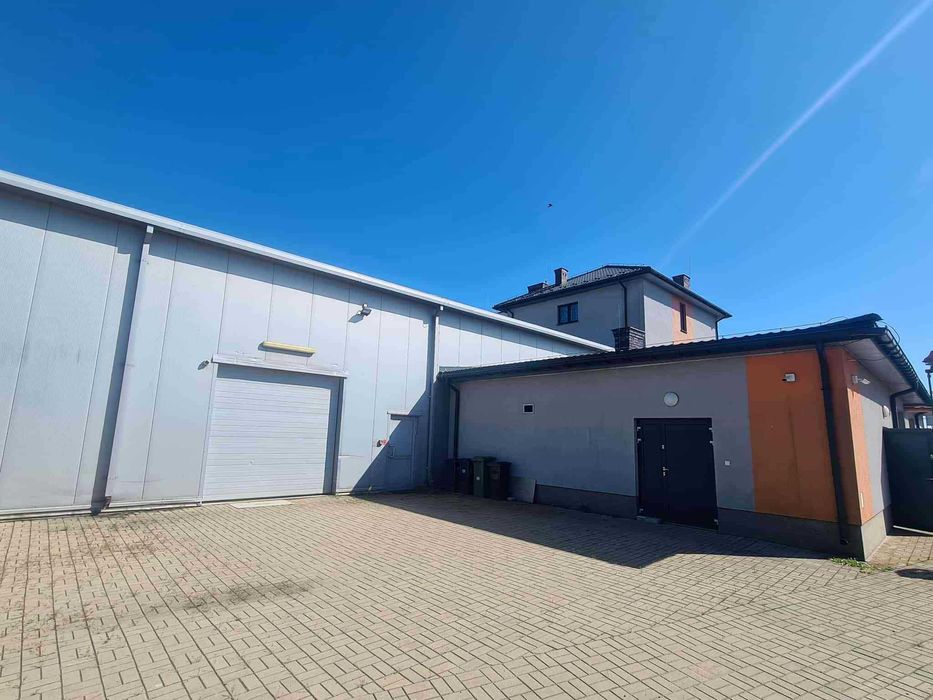 Hala produkcyjno-magazynowa + budynek socjalny_monitoring_1600 m2