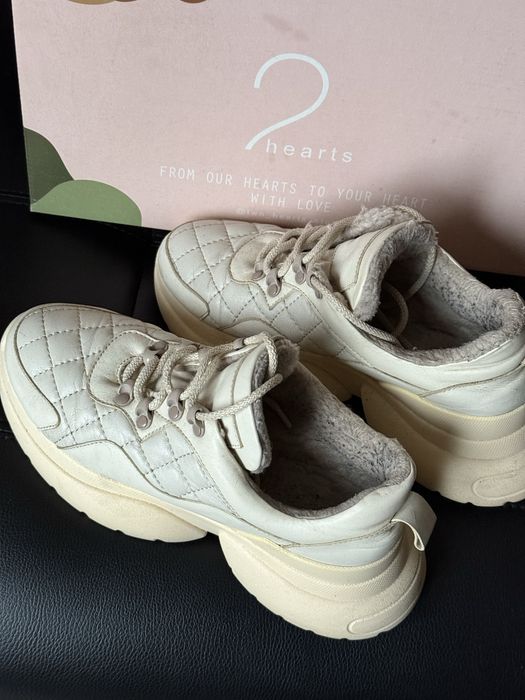 Кросівки теплі two hearts