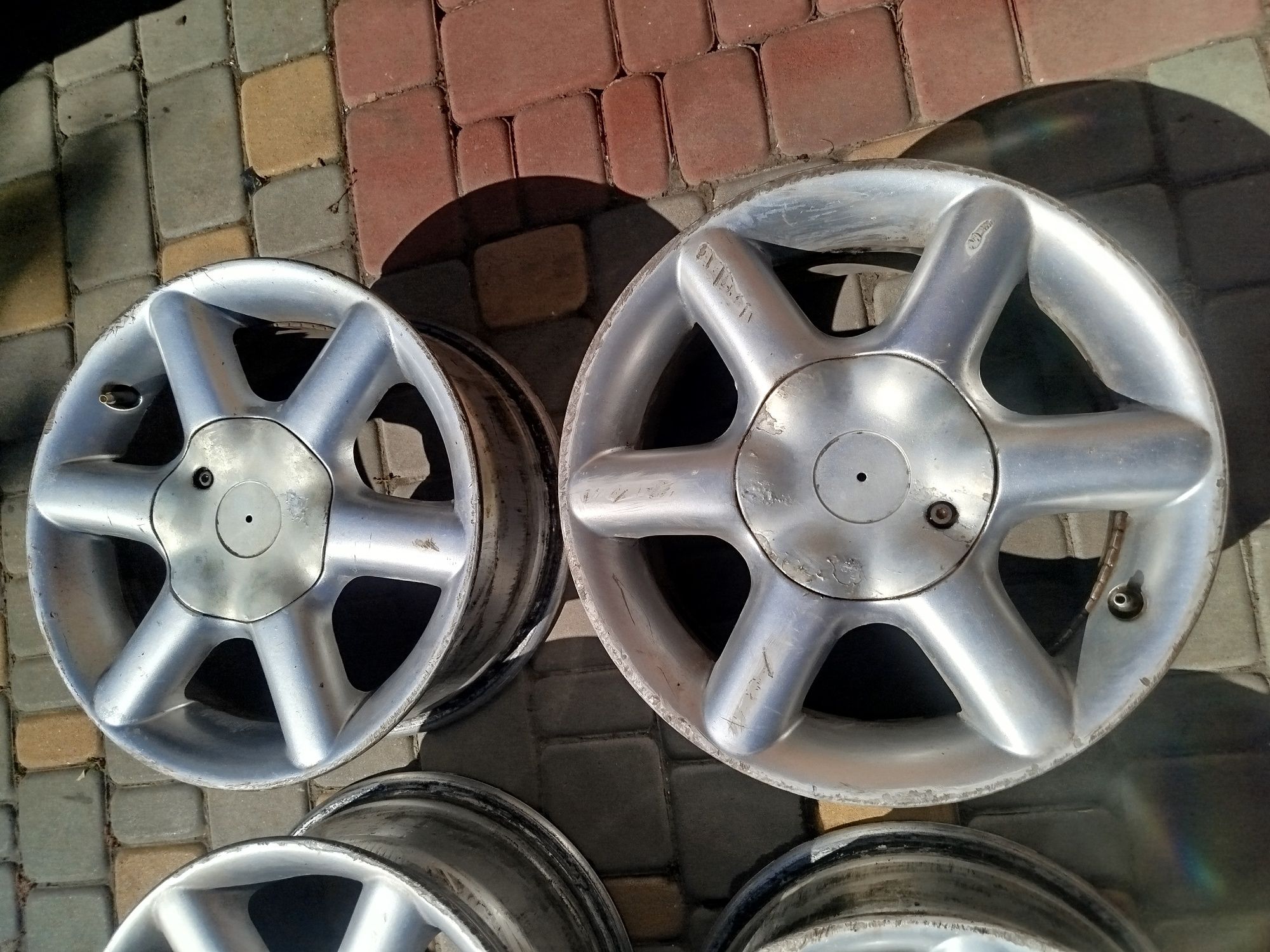 Продам диски р 15 4/100