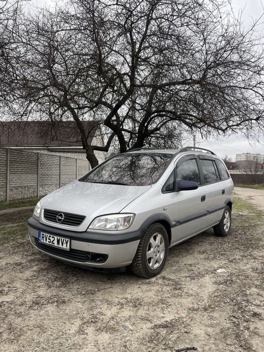 Opel Zafia A 2.2 dti в отличном состоянии