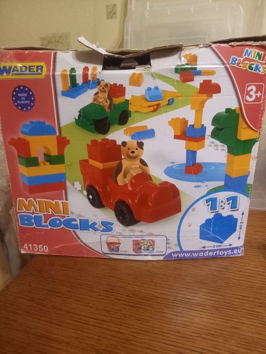 Безкоштовно конструктор