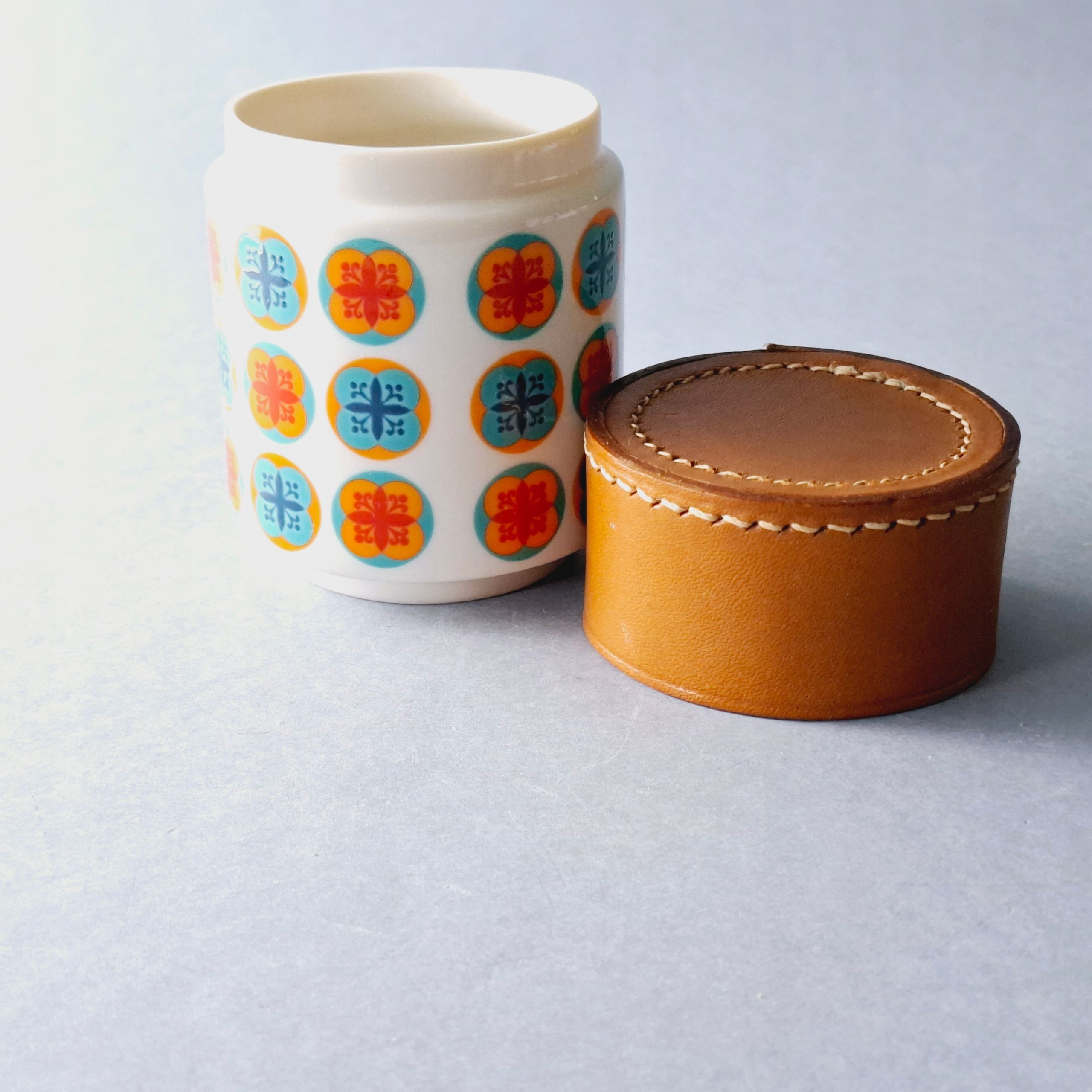 lata 60/70-te piękny pojemnik porcelanowy pracownia helmuta krugera