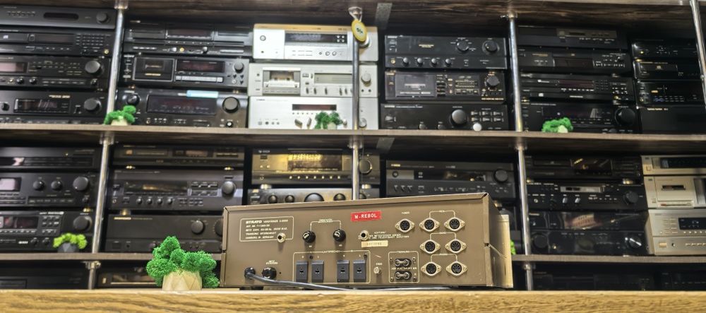 Підсилювач Strato A-9009/8Ω