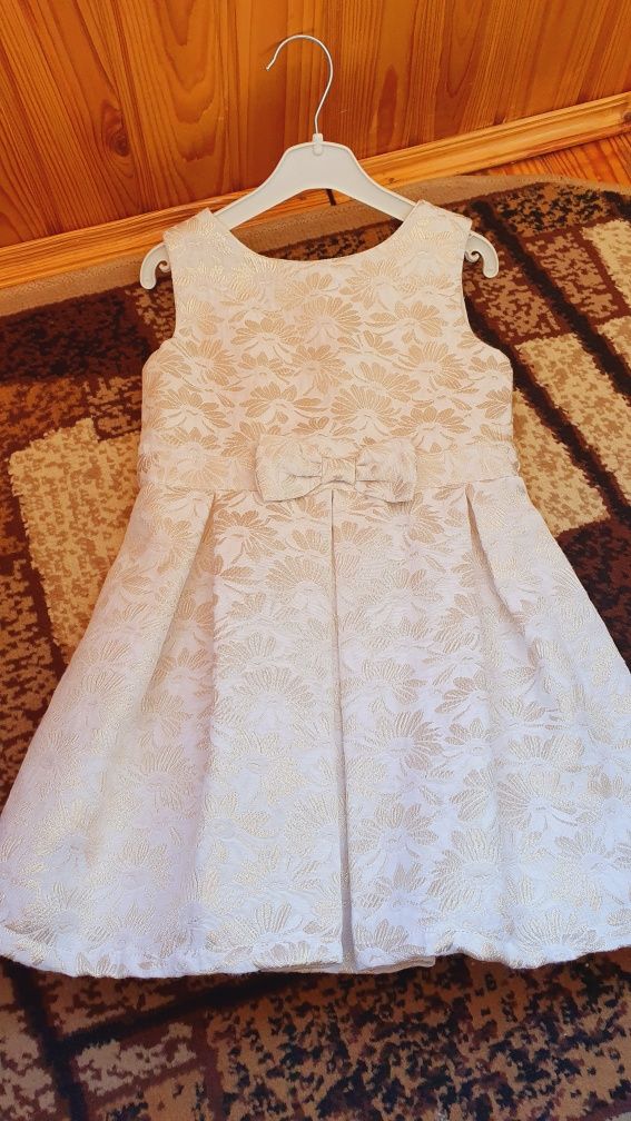 Плаття Carter's 4t для дівчинки