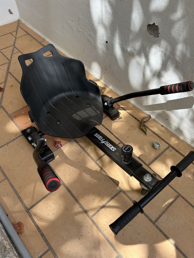 Hoverboard skateflash como novo com carrinho