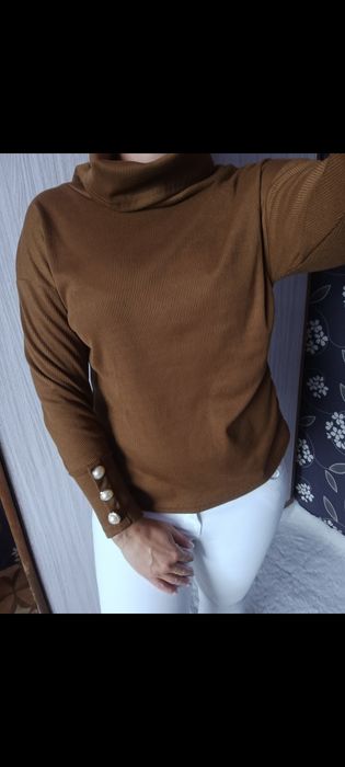 Brązowy damski golf