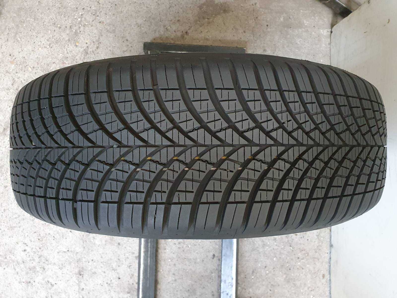 2x Goodyear Vector 4Seasons G3  215/60r17  7,5mm