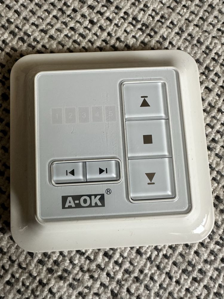Transmissor de parede A-OK AC133 05D