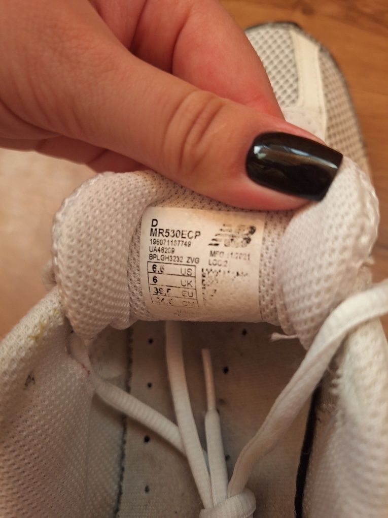 New balance 530 , розмір 39.5