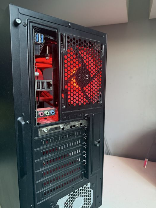 Komputer Gamingowy GTX 1650 / i5 9400F