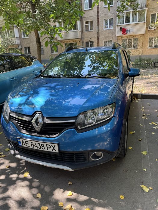 Рено Sandero Stepway