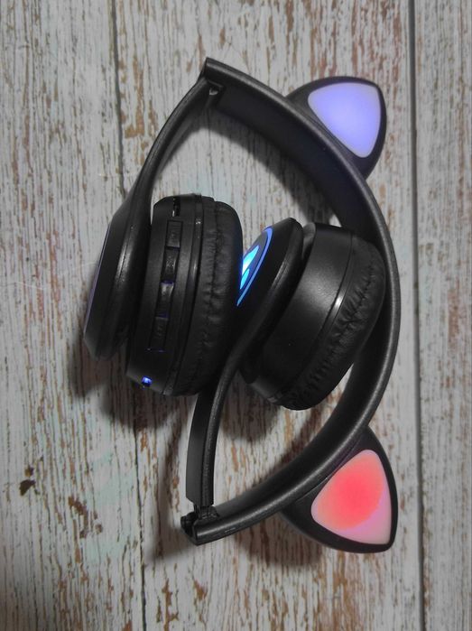 Дитячі навушники котячі вушка,безпровідні bluetooth ,є у Львові