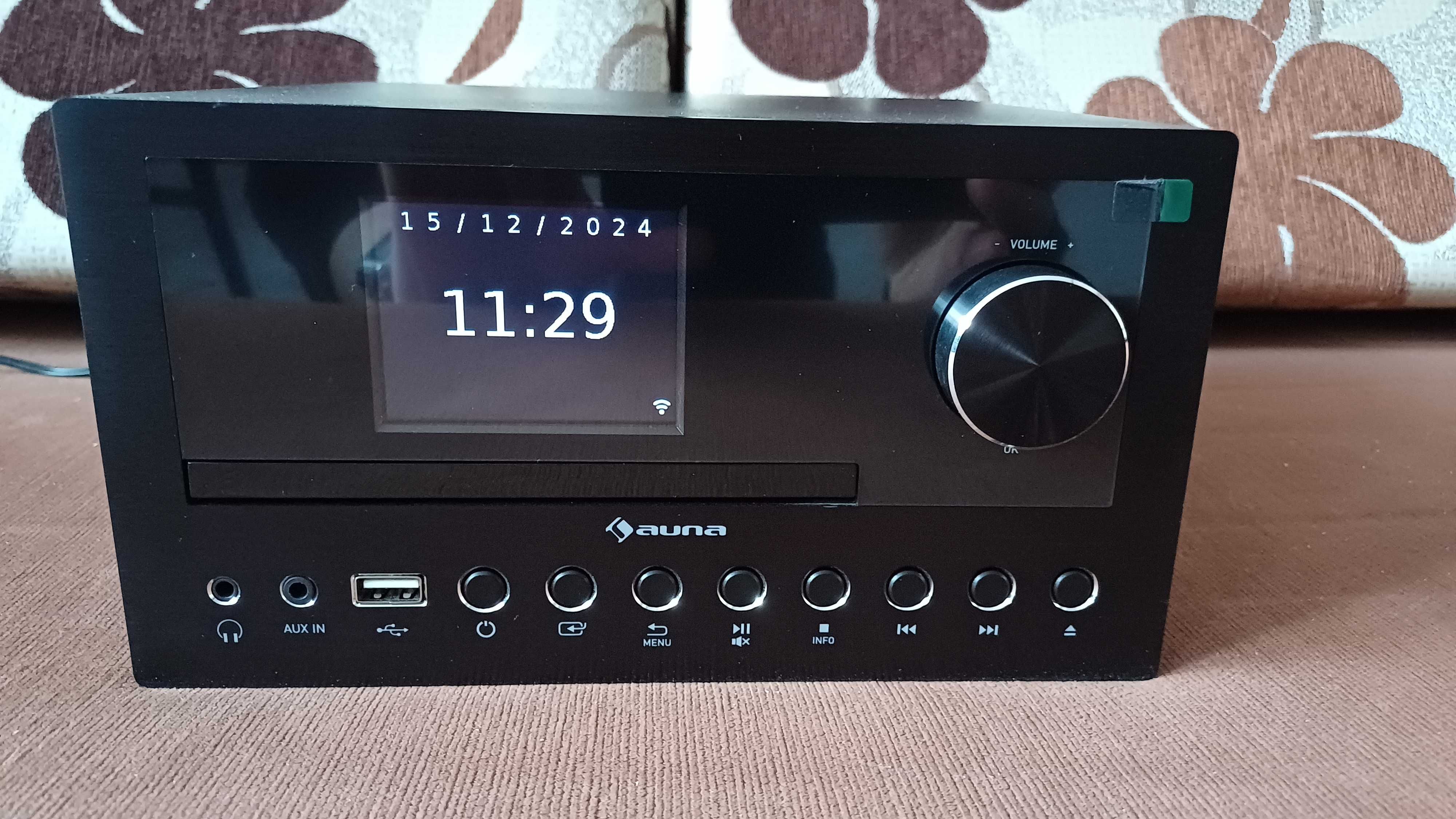 Sprzedam wieżę Auna Connect System.