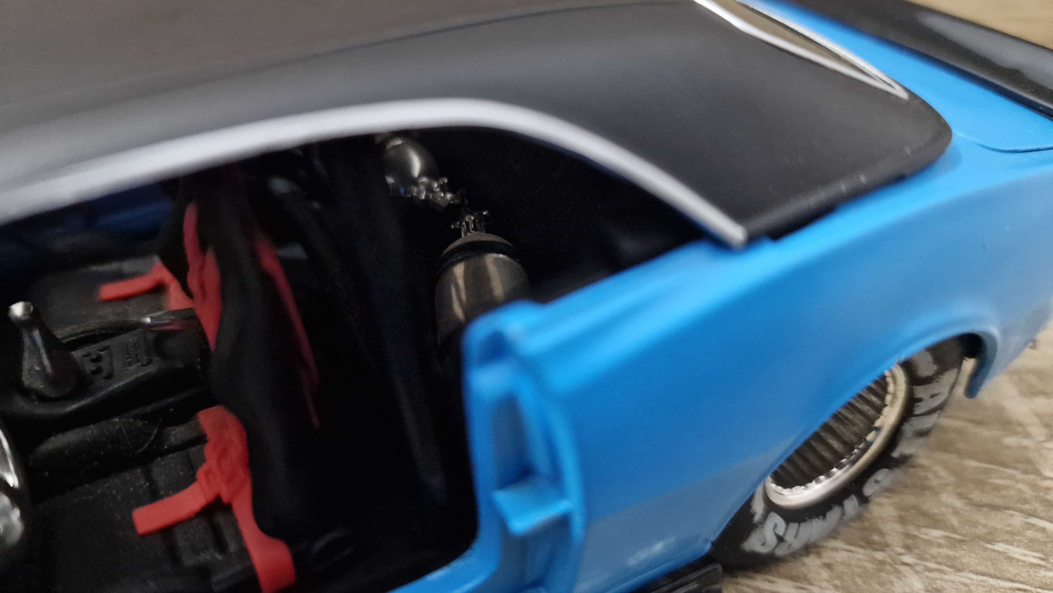 Miniatura Chevrolet Camaro SS »1968» 1:24