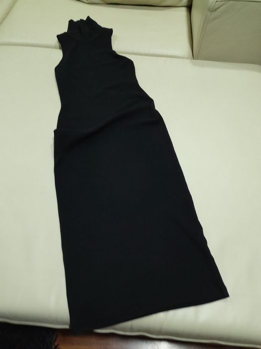 Macacão preto sem manga