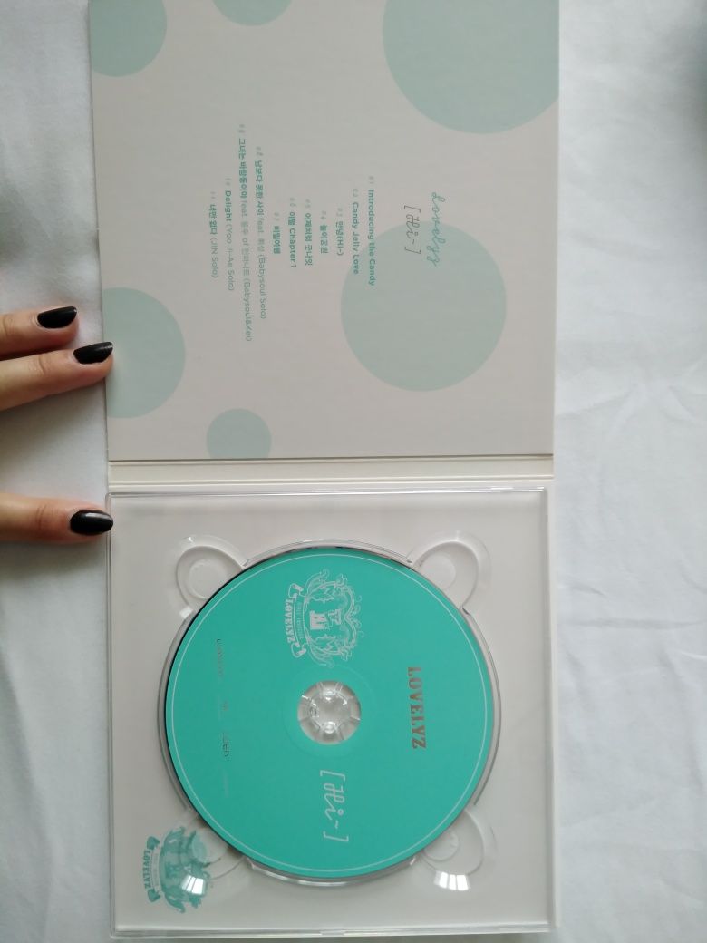 [kpop] Lovelyz girls' invasion album repackage