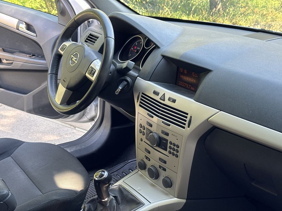 Розборка Опель Астра Аш Шрот Запчастини Opel Astra H Розборка