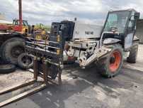 Ładowarka teleskopowa Bobcat T40-140 JCB