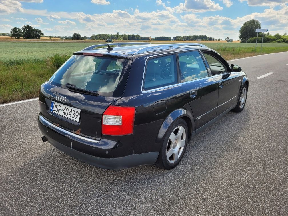 Audi A4 B6 S-line 2.0 benzyna z LPG 130 KM 2002r