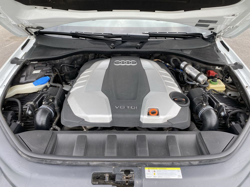 Audi Q7 4.2 tdi s-line в ідеальному стані.