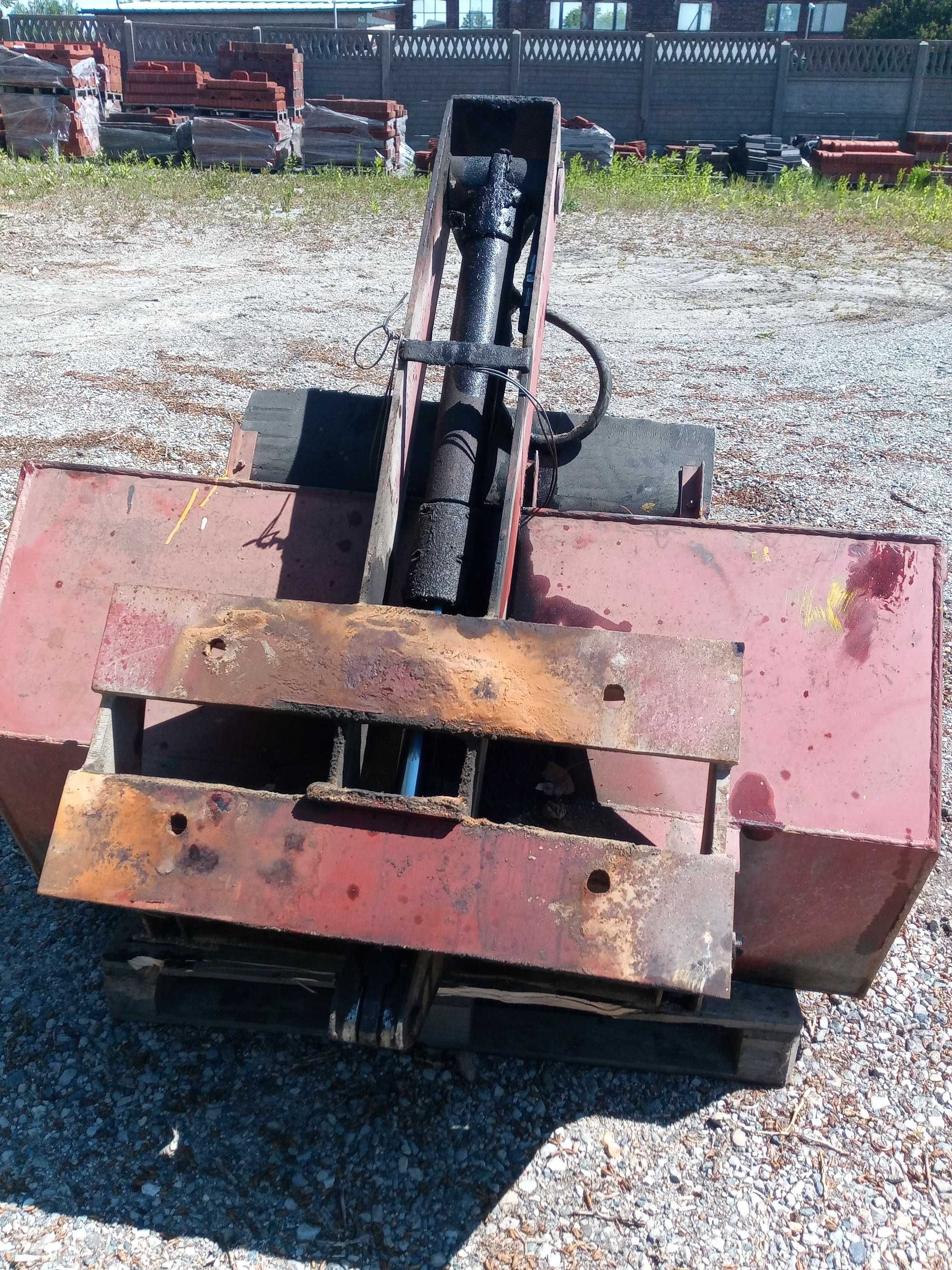 Łyżka hydrauliczna do wózka widłowego