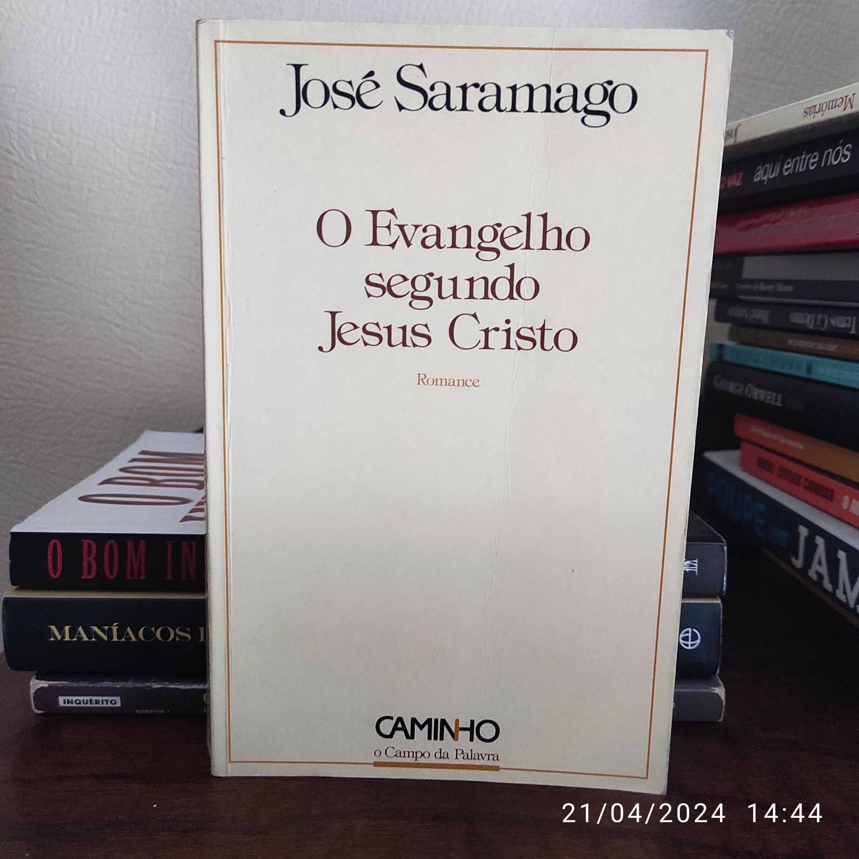 Livro "O evangelho segundo Jesus Cristo"