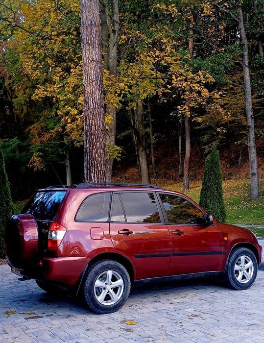 Чері тіго т11 в доброму стані