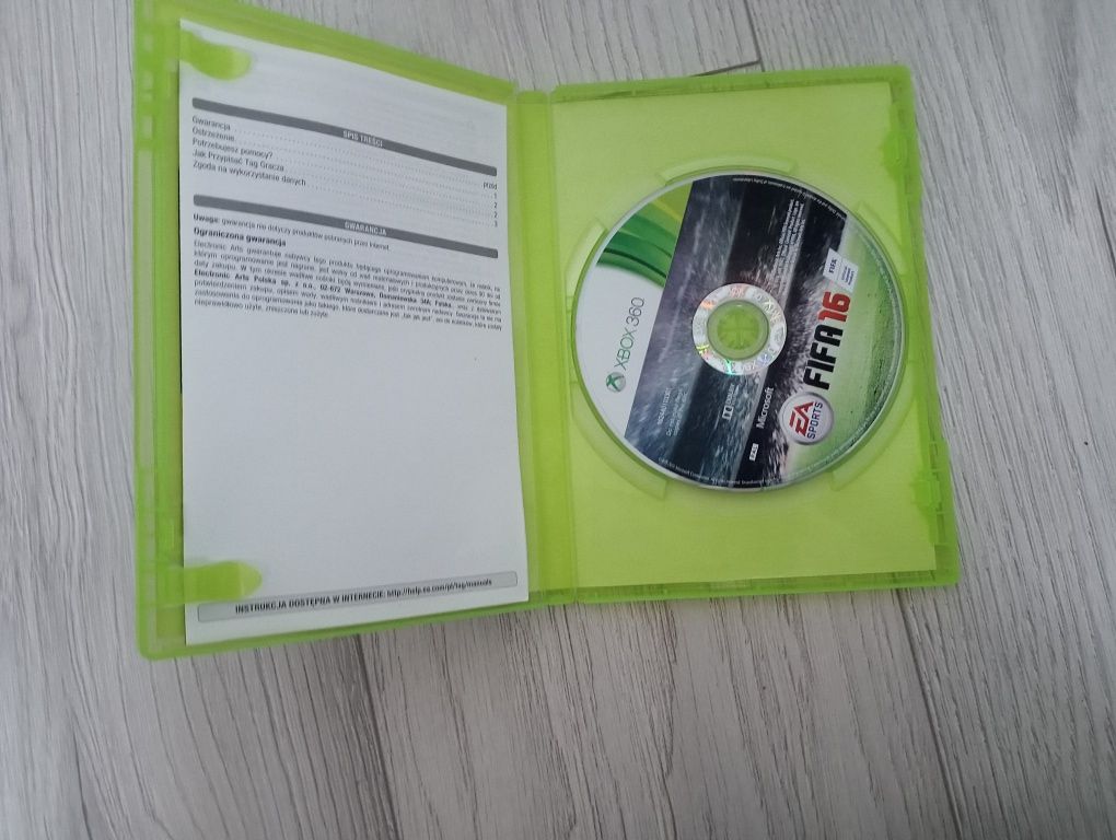 Sprzedam grę FIFA 16 na Xbox 360