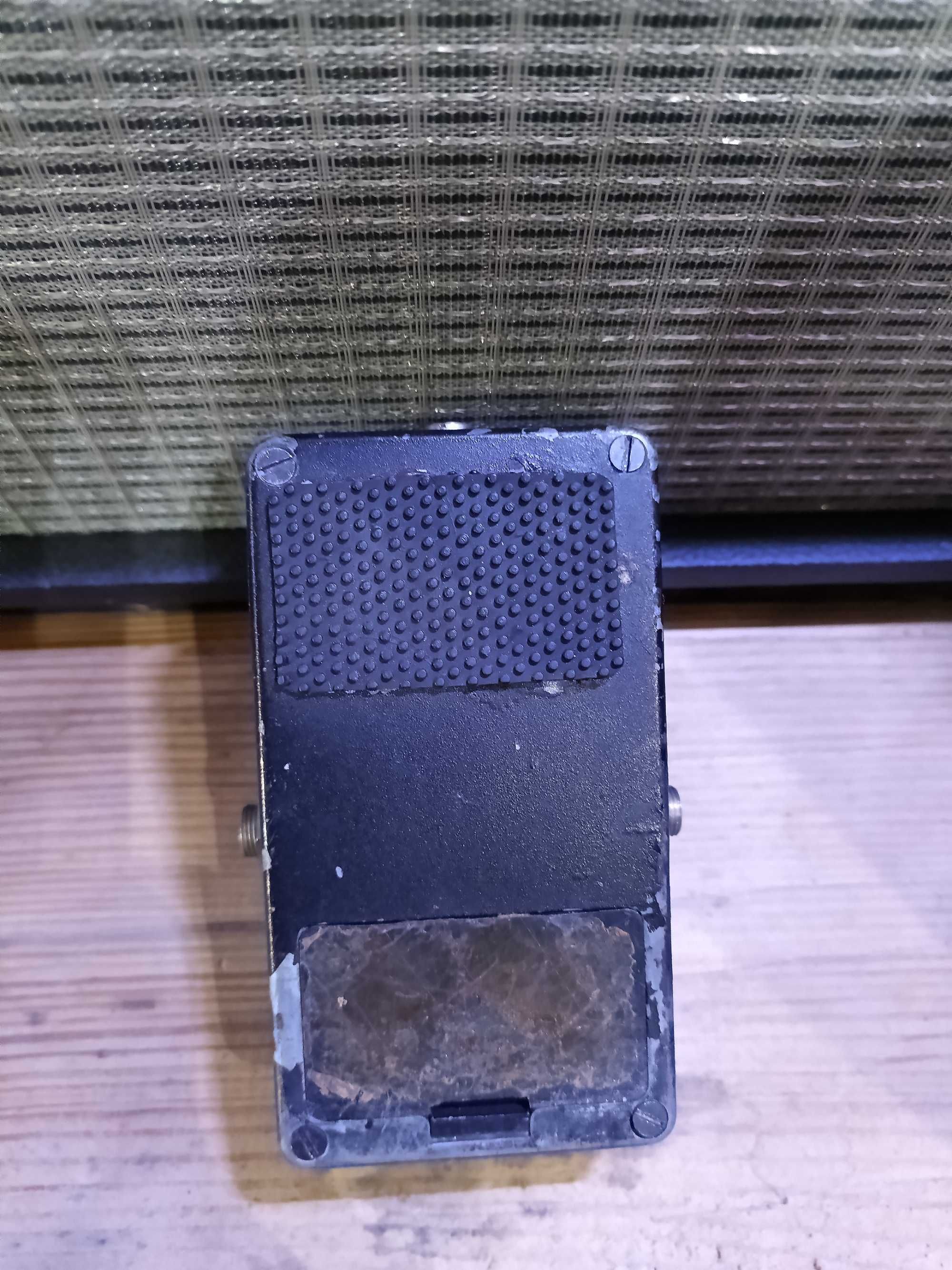 Efekt EXAR mt-1 metal przester