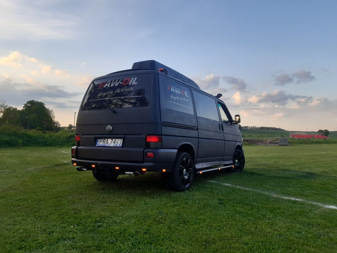 Vw t4 transporter multiwan caravelle