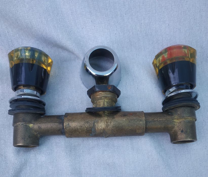 Смеситель древний