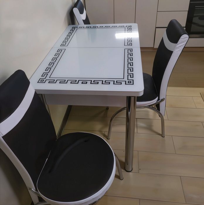 Обідній розкладний скляний кухонний стіл стілець Кухонный стол стул