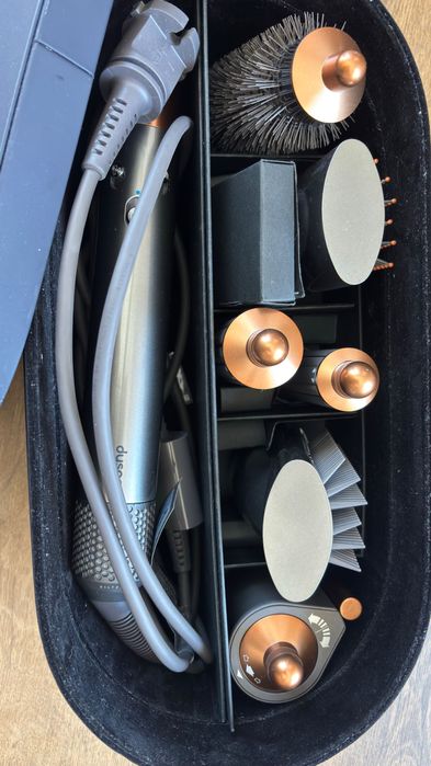 Dyson стайлер оригинал