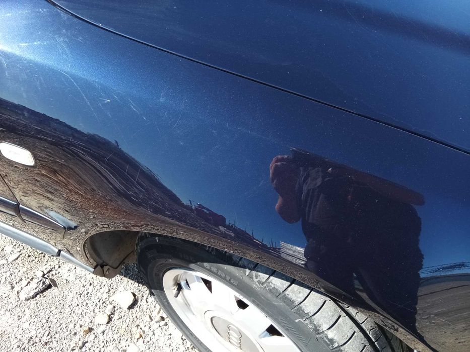 Audi A4 b5 błotnik lz5l granatowy bez malowan lift blotnik przód prawy